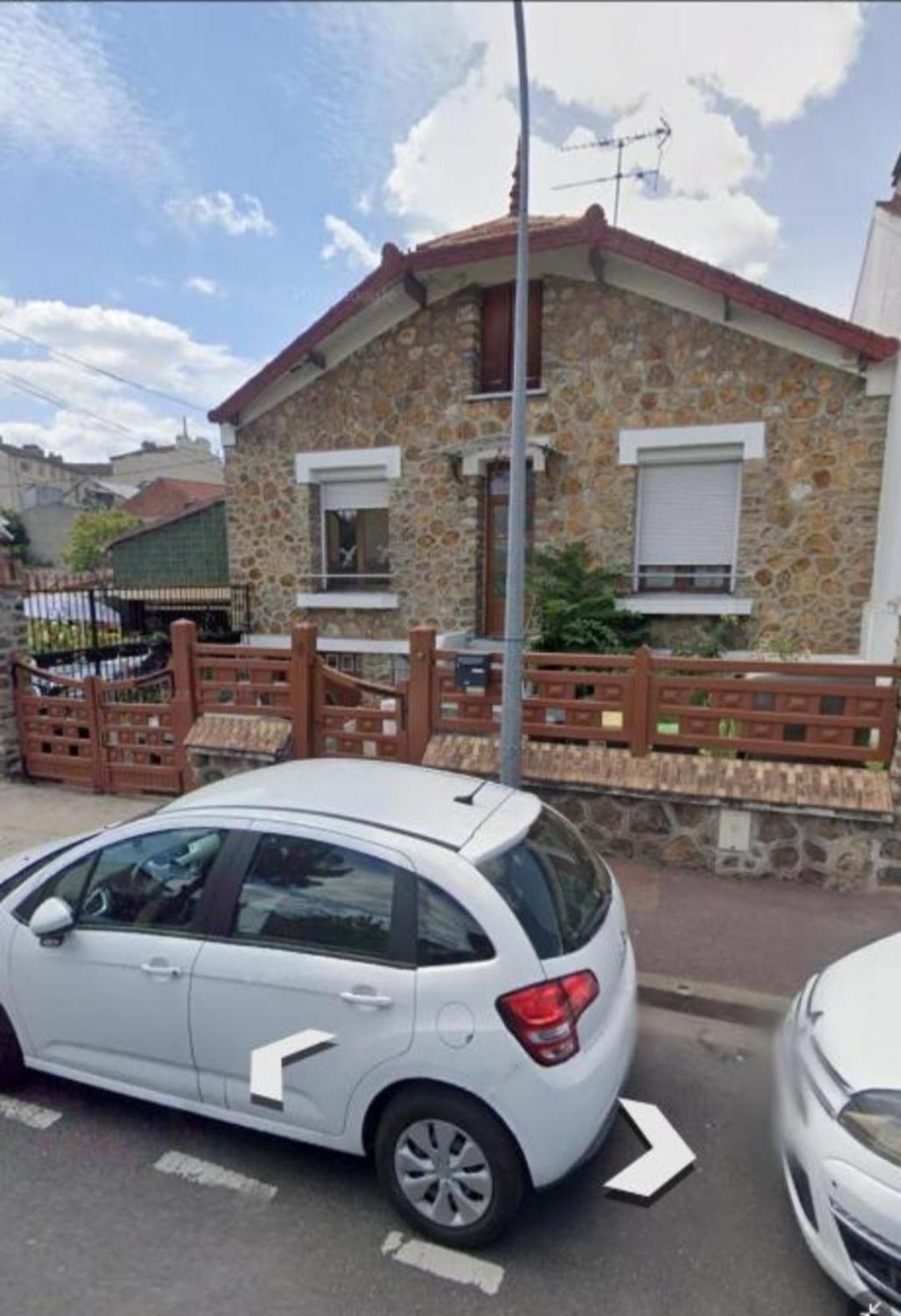 Maison D'Hote La Courneuve Buitenkant foto